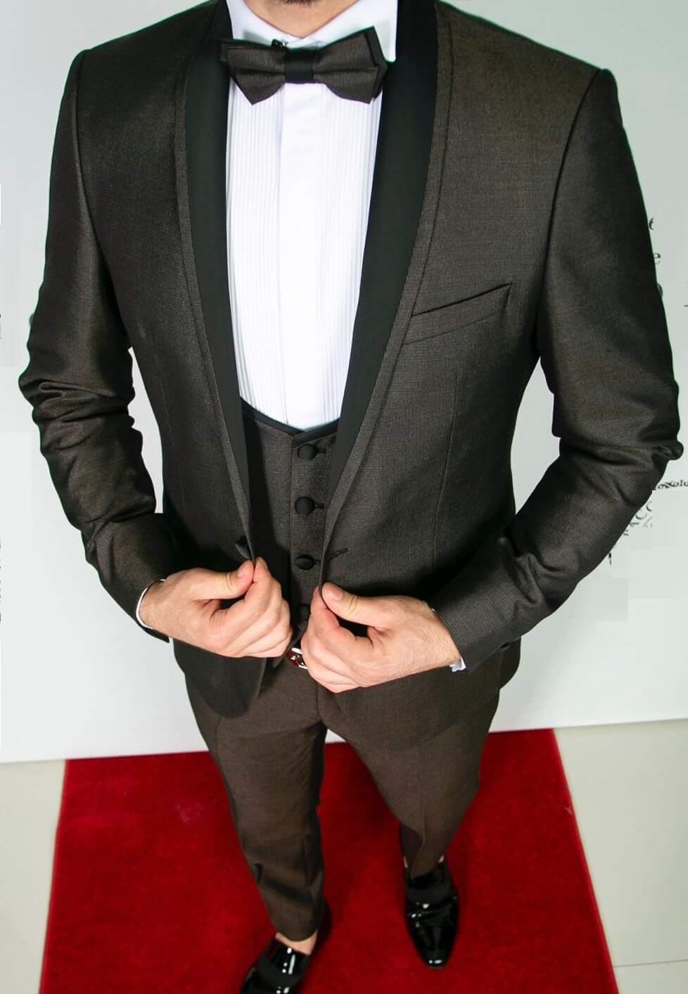 DIAMOND VERSAILLES RAMOS Ľ OR LES STRUCTURES